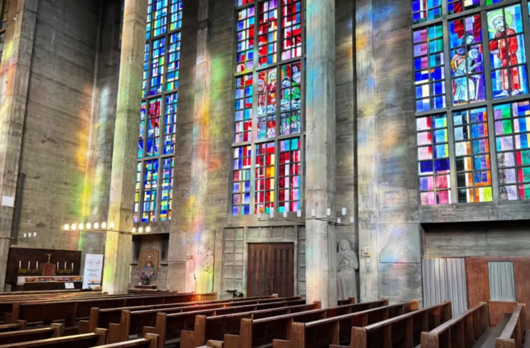 Licht erzählt Glaube